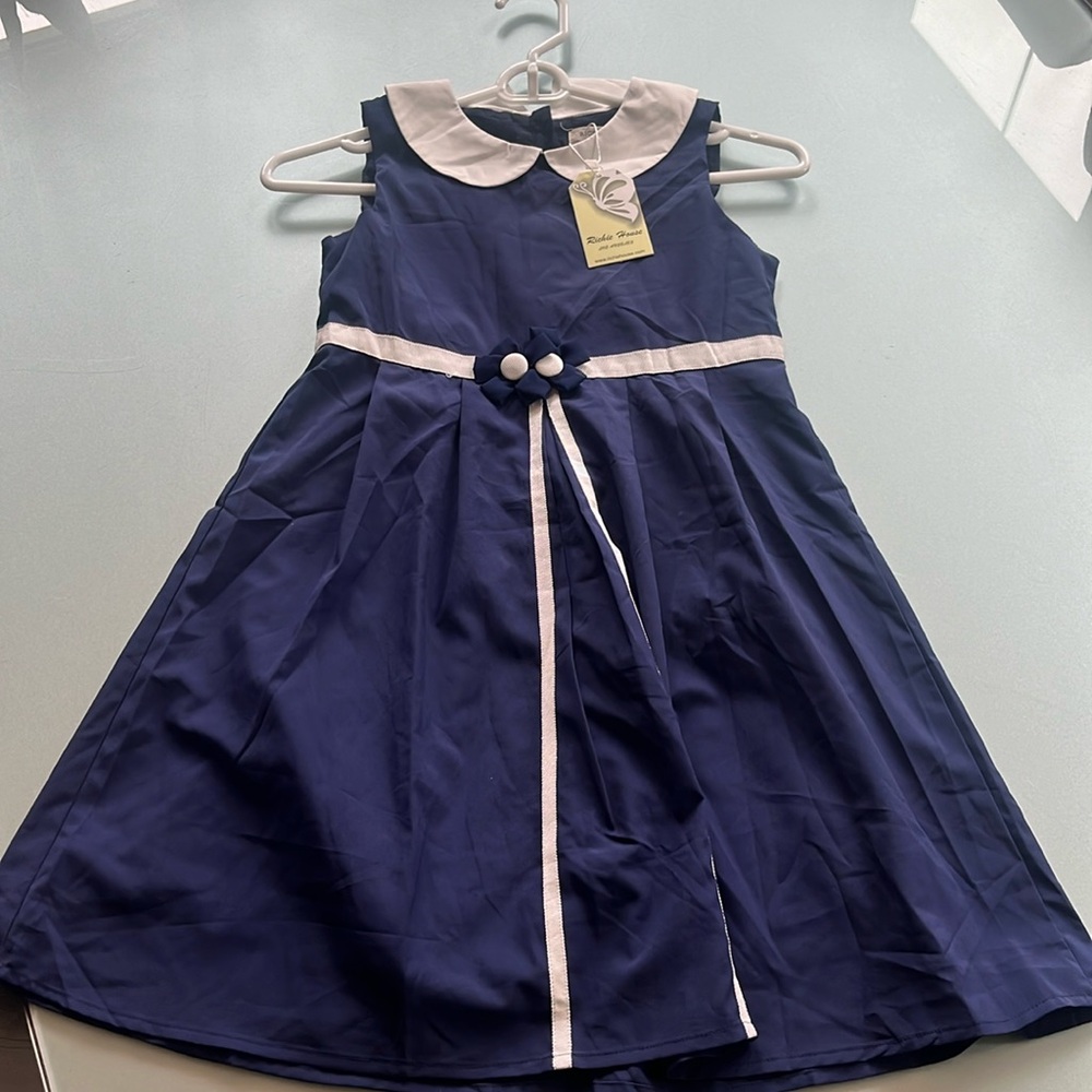 Girls dress brand new